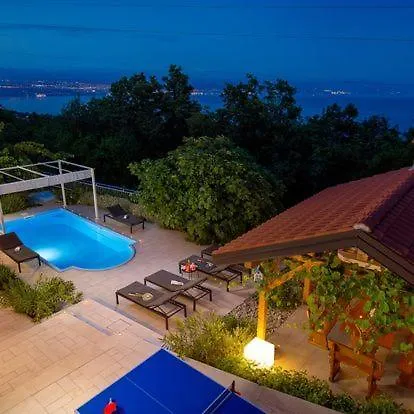 Nina Rose Boutique Villa Lovran